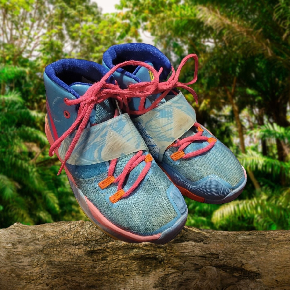 Nike Kyrie バスケットボールシューズ NIKE Shoes KYRIE POOL Youth Size 6.5Y Light Blue Athletic