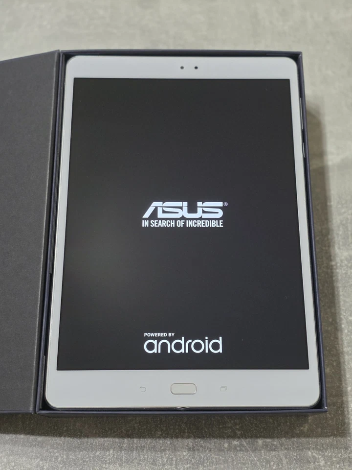 Asus ZenPad 3S 10 Z500M P027 Silver 9.7" 32GB 4GB Ram Wi-Fi Android Tablet - Image 4 of 4
