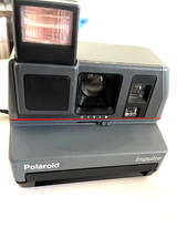 Polaroid 600 Impulse Instant Camera Gray   Power Tested Only