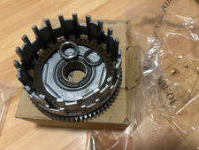 Kupplungskorb 22000-MCJ-305 Honda CBR 900RR SC44 2001 B1-164.