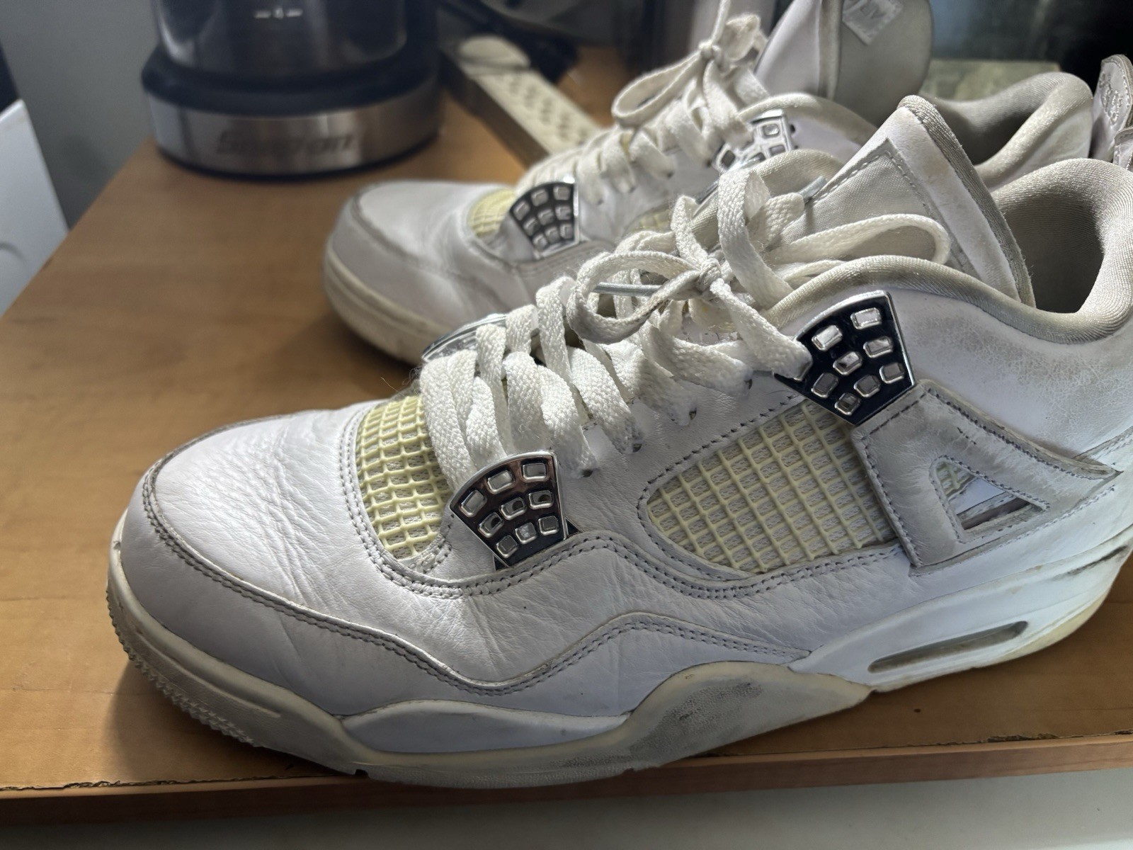 Jordan 4 Pure Money Men's Size 10.5