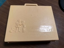 Fisher-Price 1977 Vintage Medical Kit 936 complete Made In USA Kink Kitsch