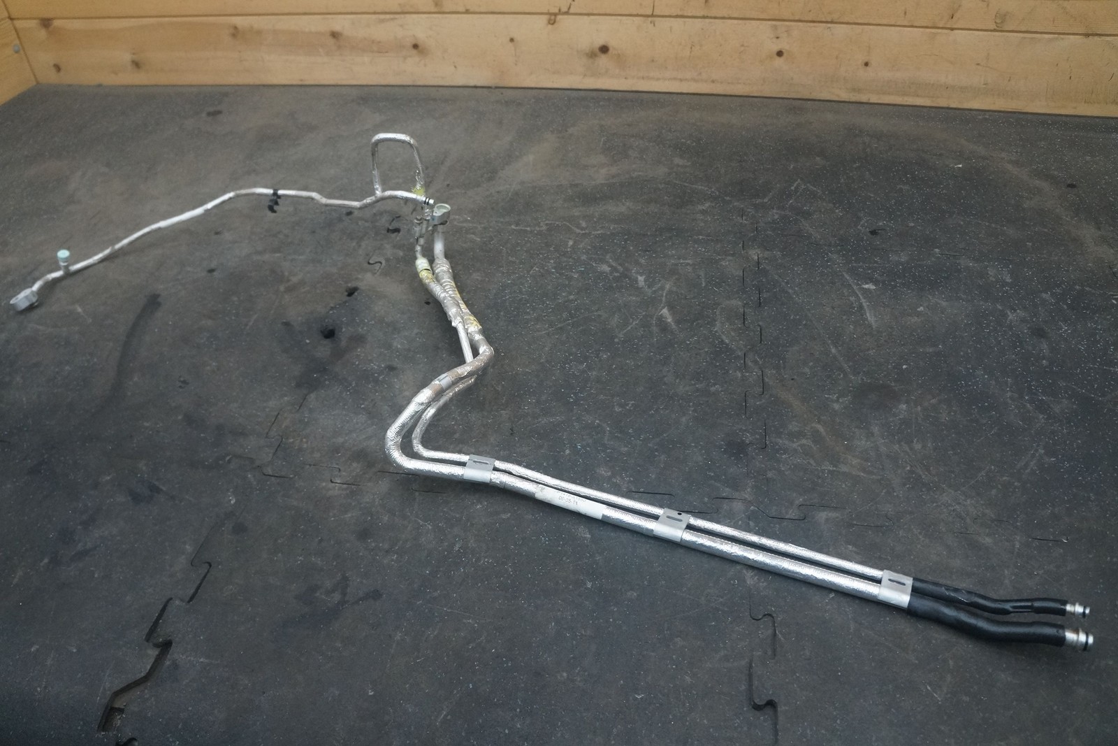 HVAC Evaporator Outlet Hose Line Pipe AD4319A705CC OEM Aston Martin Rapide 2014