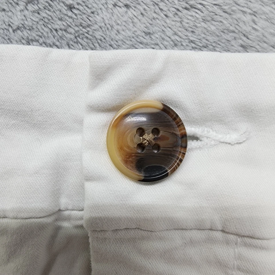 Old Navy Shorts Womens 24 Plus White Everyday Short Stretch Cotton Casual Preppy - Image 2 of 4