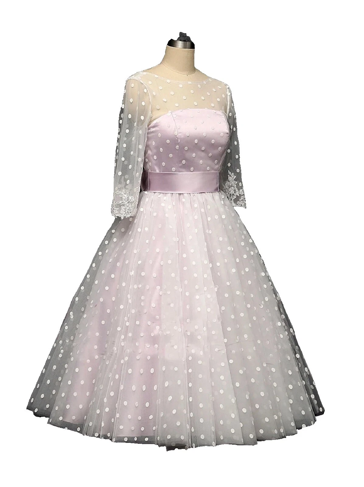 Scoop Neck 3/4 Sleeve Wedding Dresses