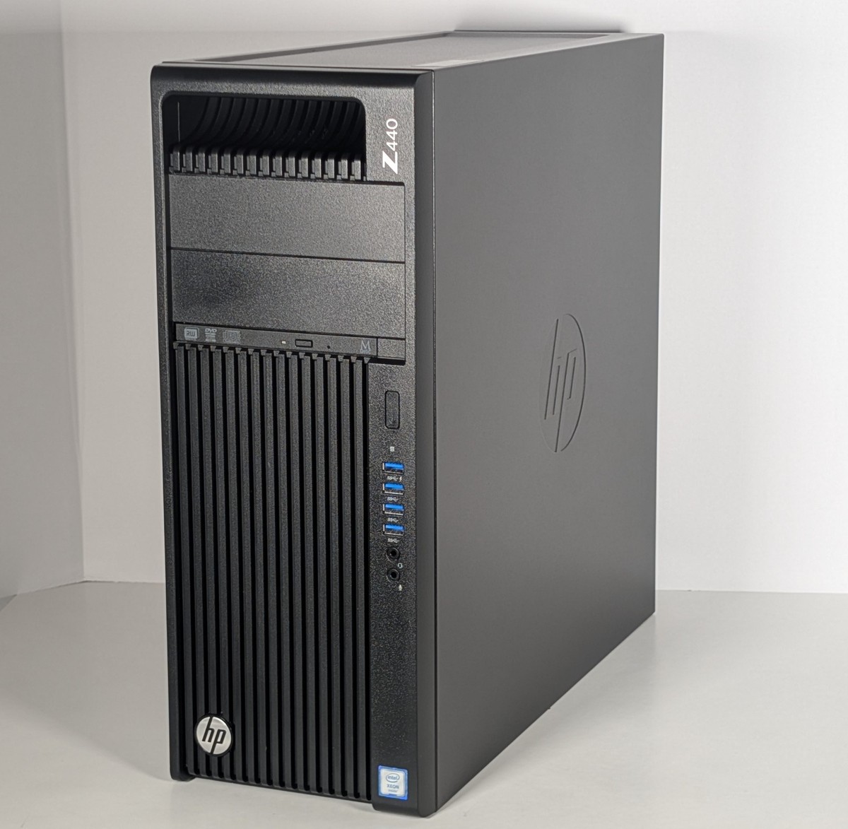 HP Z440 Workstation Xeon E5-1620 4 Core 3.5 GHZ 16GB RAM(ECC) 250