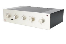 Acoustic research AR AU amplifier