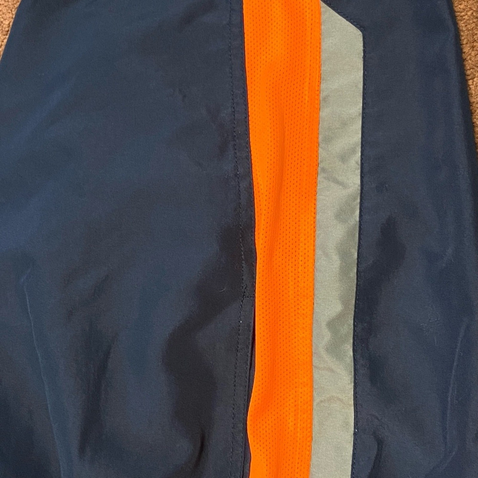 Picture 2 of 6