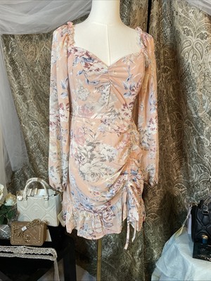 She And Sky Pink floral Short Dress size Medium Nice Summer Dress