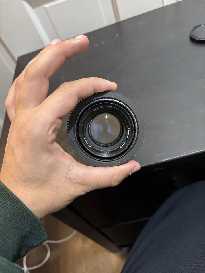 Zeiss Planar HFT 50mm f1.4 PL montaje - Super velocidad, apertura sin clic, engranajes de cine Foto 2 de 4