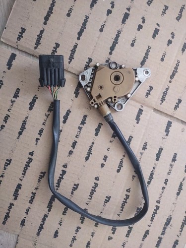 97-03 Jaguar XJ8 XK8 Auto Transmission Neutral Safety Rotary Switch LJA6201AD