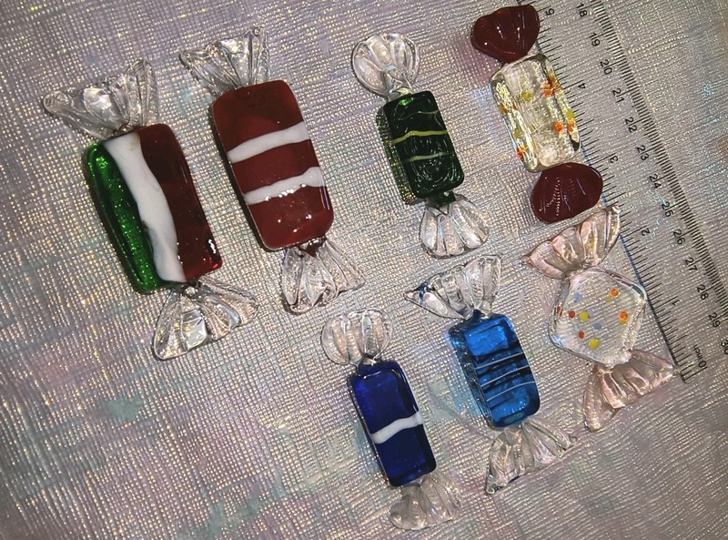 7 Vintage Murano Style Art Glass Wrapped Candy Pieces 2.5" Each Perfect LOVELY!
