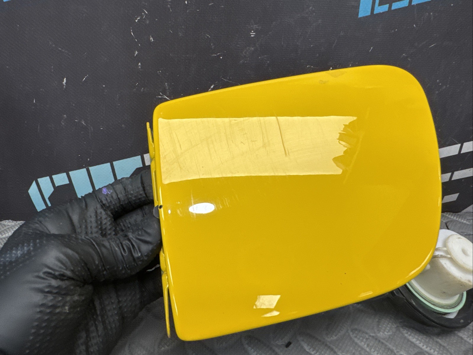 OEM Corvette C6 Z06 Fuel Filler Door Gas Cap Velocity Yellow 2006-2013