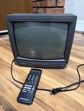 Magnavox HD1305 C121 13" CRT Television TV Retro Gaming Powers On