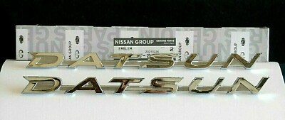 4個　ダットサン５１０フェンダーエンブレム（ワゴン）1968-1971 他モデル 1968-73 Datsun 510 New Pair Genuine Side Front Fender Emblem Badge