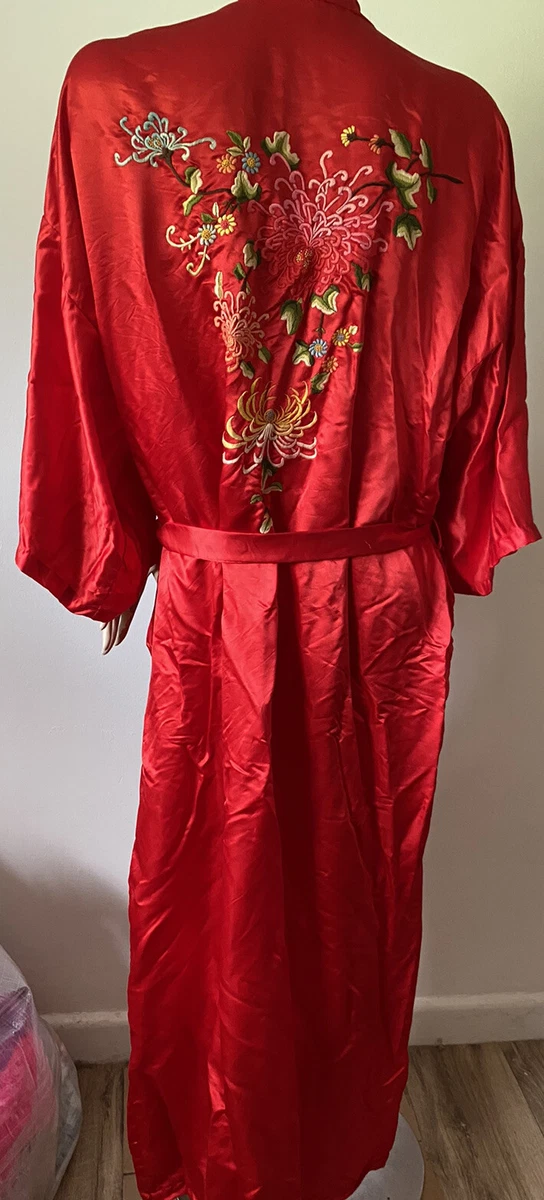 90s vintage  dragon embroidery gown