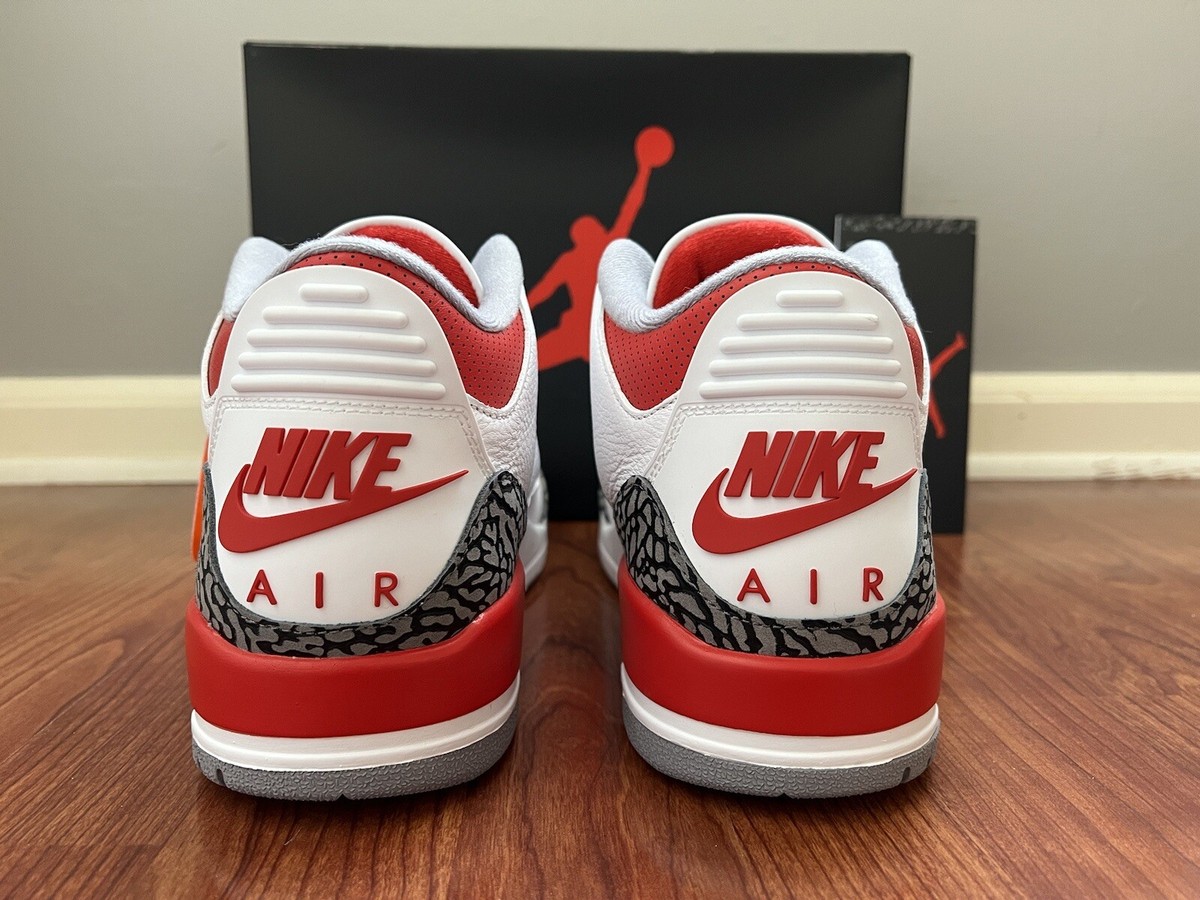 Air Jordan 3 Retro - 