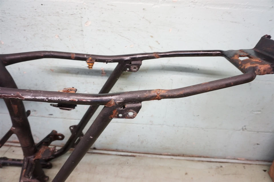 1964 Triumph T120R T 120 T120 R Bonneville 650 TR6 *2818 рама  - Изображение 2 из 4