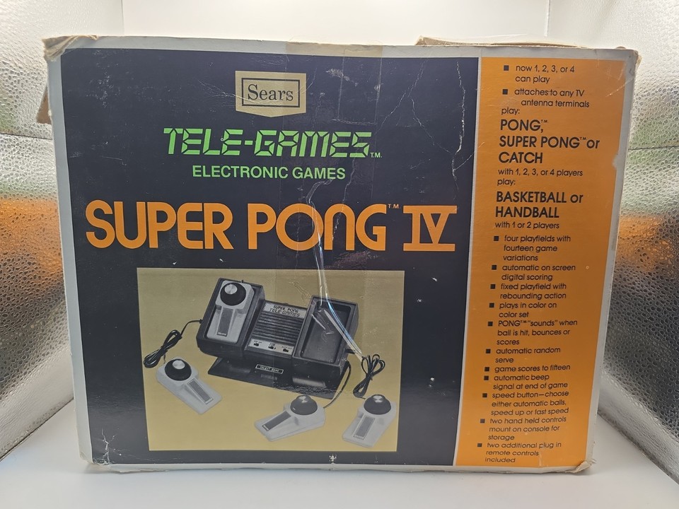 Sears-branded Atari Pong from the 1970s — a genuine piece of video game history with 4 controllers, untested but visually iconic as a display or project piece.