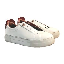 BETSEY JOHNSON Jaxxon White Red Heart Sequin Sneakers Size 7.5 Designer EUC