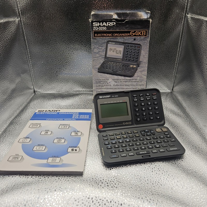 VTG Sharp ZQ-3250 Electronic Organizer 64k Pocket Computer Untested 90s