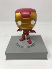 Funko POP! Marvel Avengers Iron Man #2 Funko Exclusive Vinyl Figure DAMAGED BOX