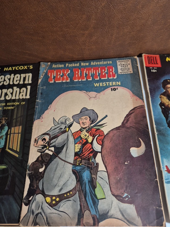 Western Comic Lot DELL COMICS - Image 4 of 4