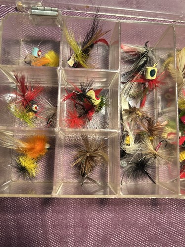 Vtg 1950’s-60’s HUGE LOT 65pc of FLY FISHING FLIES LURES HOMEMADE HAND TIED - Picture 16 of 21