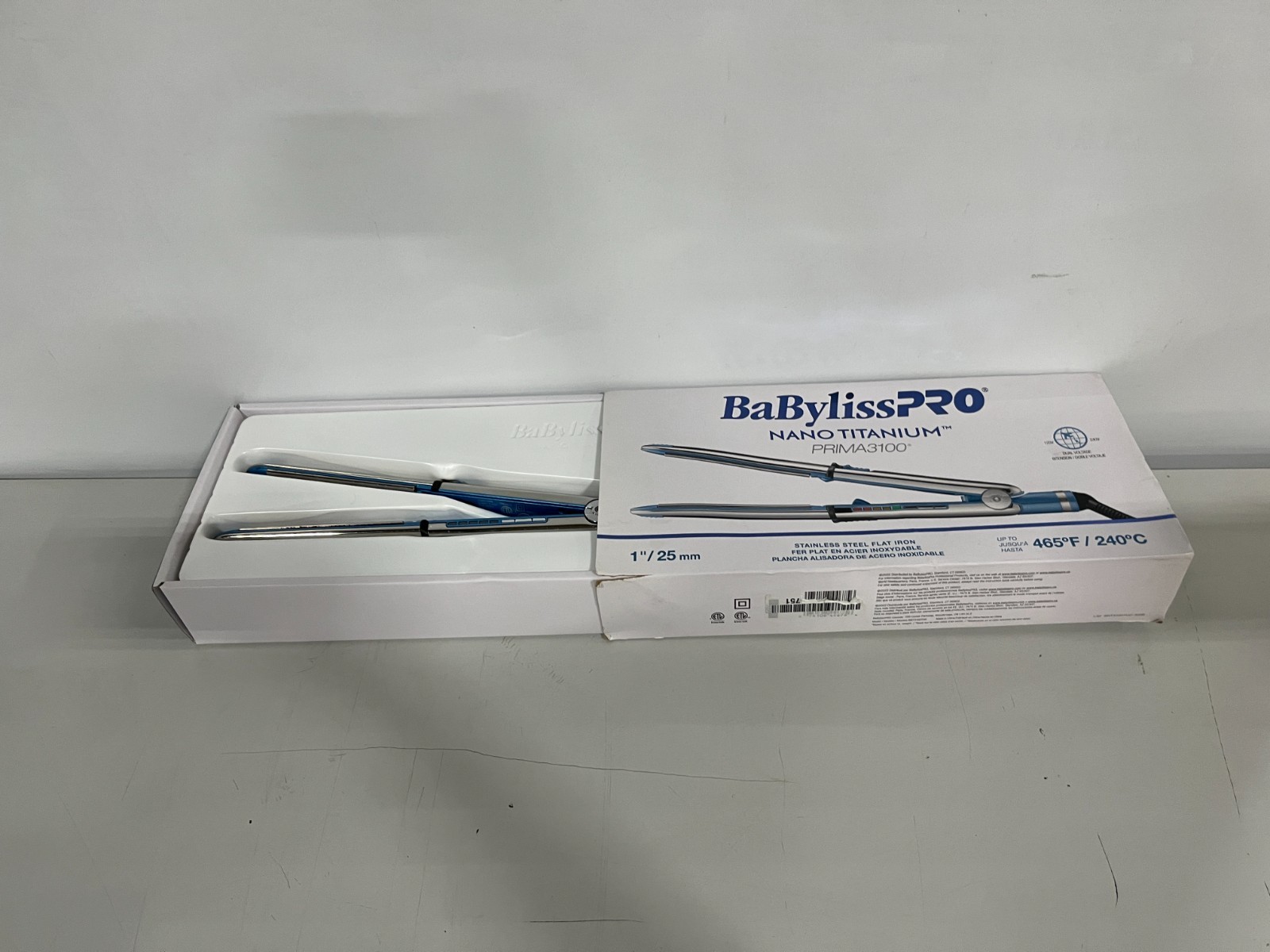 BaBylissPRO Nano Titanium Prima Ionic Straightener - 1