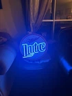 Miller Lite Beer Neon Light Up Sign Bar Man Cave Game Room Vintage Advertising