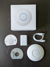 Ubiquiti UniFi nanoHD 802.11ac Wireless Access Point