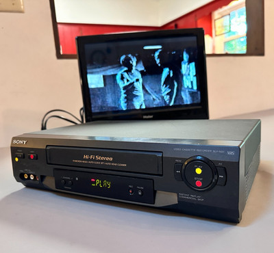 Sony SLV-N51 VHS VCR Player Recorder 19 Micron Head Hi-Fi Stereo Remote Tested
