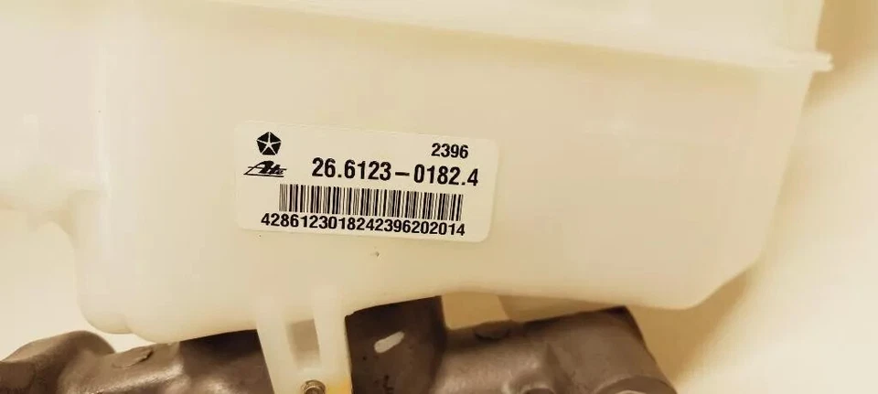 New OEM Genuine Brake Master Cylinder 2013-2016 Dodge Dart 68192615AA auto trans - Image 3 of 3