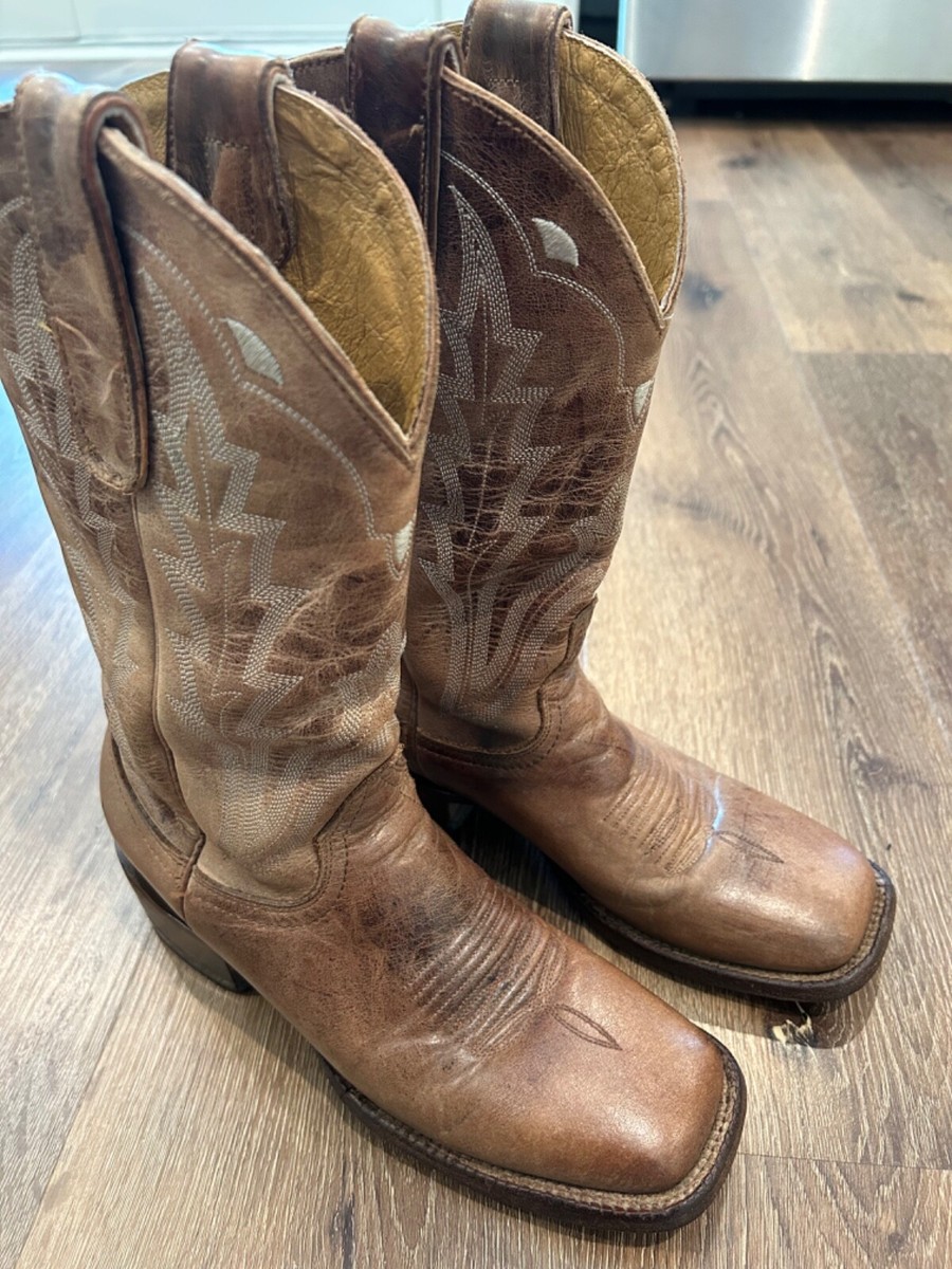 Idyllwind Outlaw Western Performance Boot in distressed leather