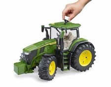 New Bruder Toy John Deere 7R Series Tractor 7R 350 Toy  Model  Tractor- 1:16