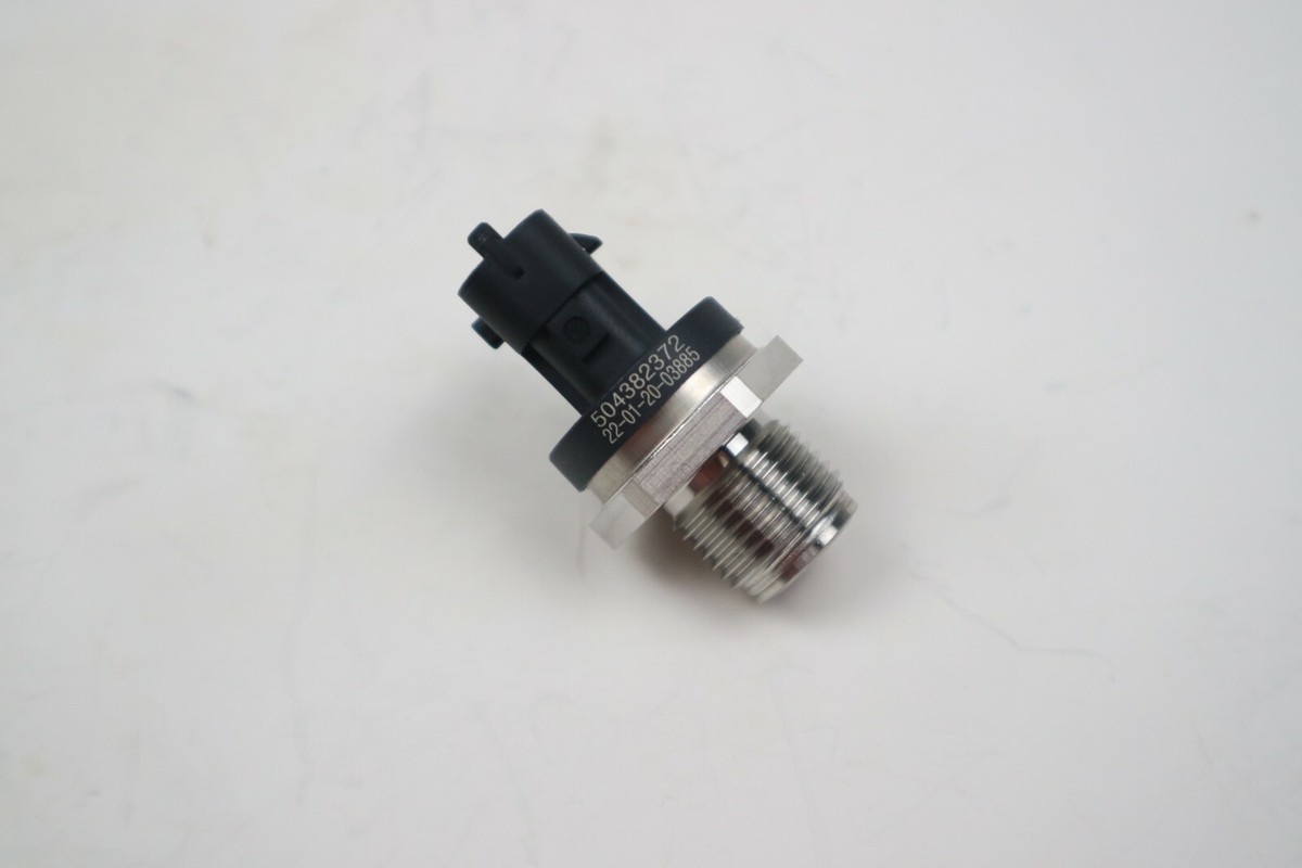 0281006112 Fuel Rail High Pressure Sensor 504382372 for Cummins 