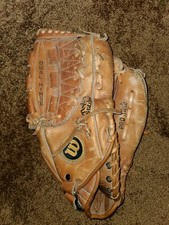 VTG Wilson Pro Style 80-9179 Dual Hinged Ron Guidry A2234 Grip Tite RHT Glove