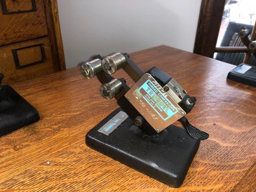TRI ROLL ITW ZERO SYSTEMS  THREAD COMPARATOR FRAME NO. 6