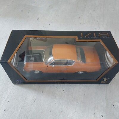 AMC Rebel, orange, schwarz matt, 1970, 1:18, Road Signature, OVP