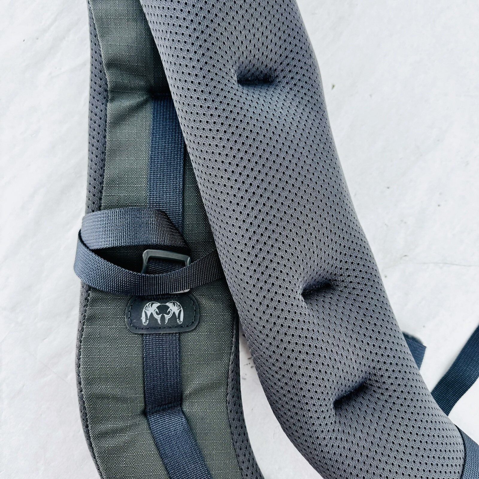 Kuiu Shoulder Straps For Backpack Grey Gray Pair Padded eBay