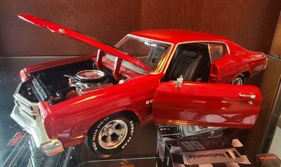 1970 Chevrolet Chevelle SS 454 AMT Ertl Diecast Car Red/Black Stripes Hood Opens