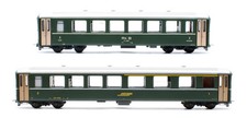 BEMO 'HOE/HOM' GAUGE RAKE OF 2 RHB GREEN 1X COMPOSITE & 1X 2ND CLASS COACHES