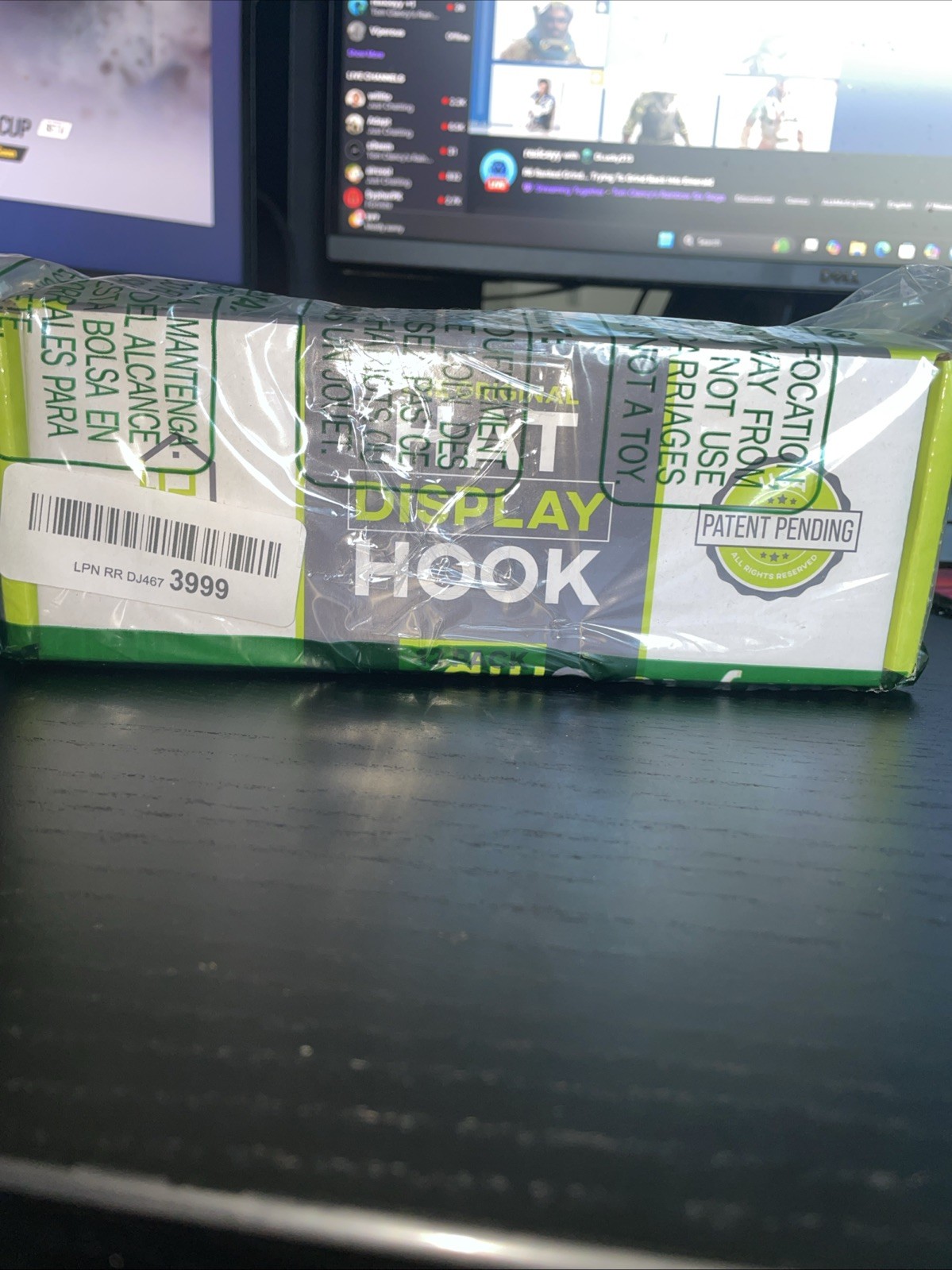 Stylish Wall Mounted Hat Holder Hook-image