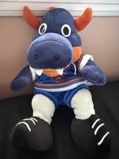Bleacher Creatures New York Islanders Sparky The Dragon 10