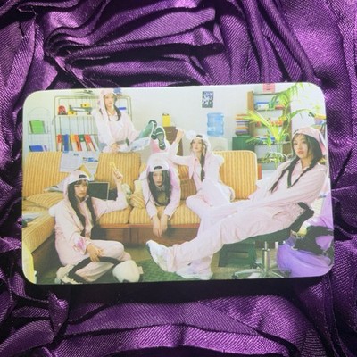 NEWJEANS NJZ Baddie Edition K-Pop Idol Photo Card Group Babes Pink Hooded