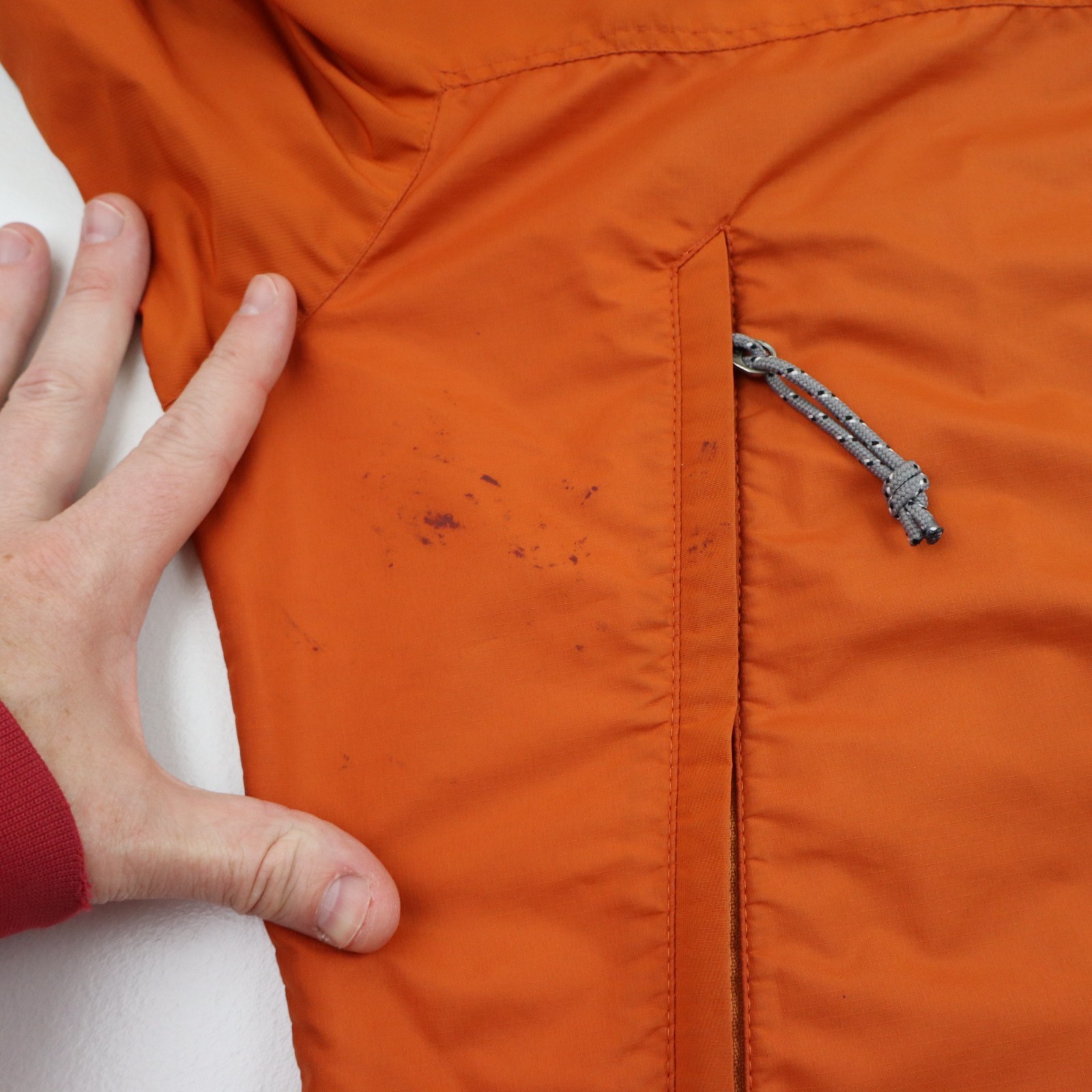 Vintage 90s Patagonia Essenshell Rain Jacket Mens M Orange Hooded Windbreak Coat thumbnail 5