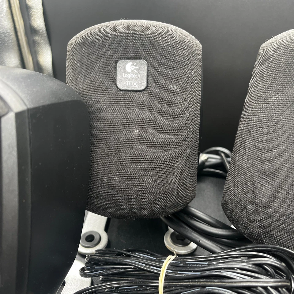 Logitech Z-560 Surround Sound System 5.1 THX Certified -Clean & Working - Image 4 of 4