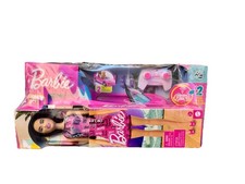 Hot Wheels Barbie Spielzeugauto JBH05 Cabrio RC +Barbie Chic Puppe Sonderset NEU