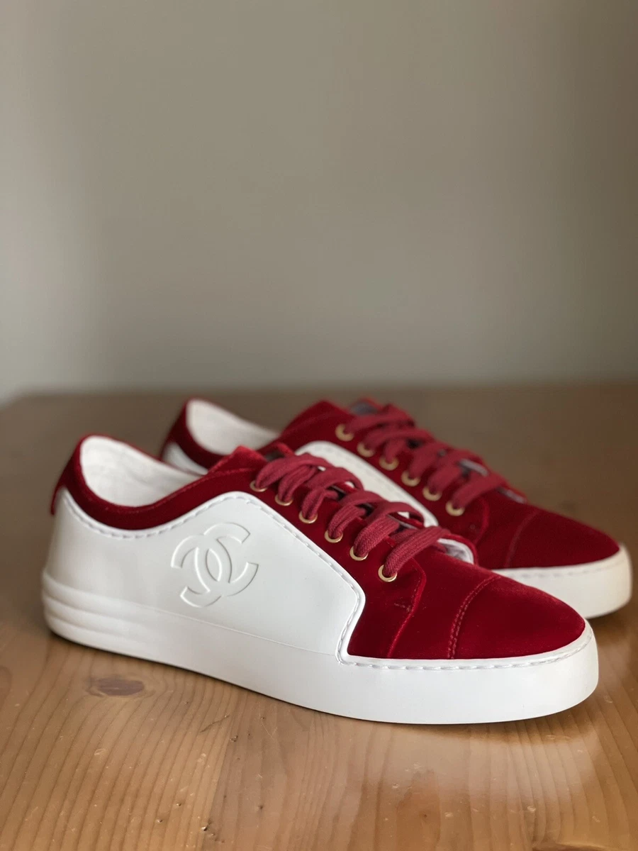 Authentic Chanel Red Velvet White Rubber Leather CC Logo Sneakers EU 38,5  US 8,5