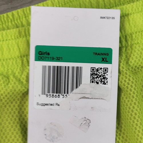 Nike Training Shorts Girls XL Lime Dri-FIT Tempo Icon Clash 2 in 1 New - Picture 3 of 8